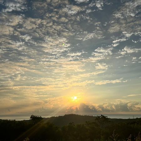 Апартаменти 日初山莊 Sunrise Taitung Fuyuan Екстер'єр фото